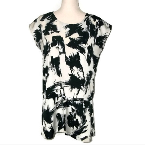 The Limited Dresses & Skirts - The LImited Black -Off White Drop-Waist Dress-Sz M